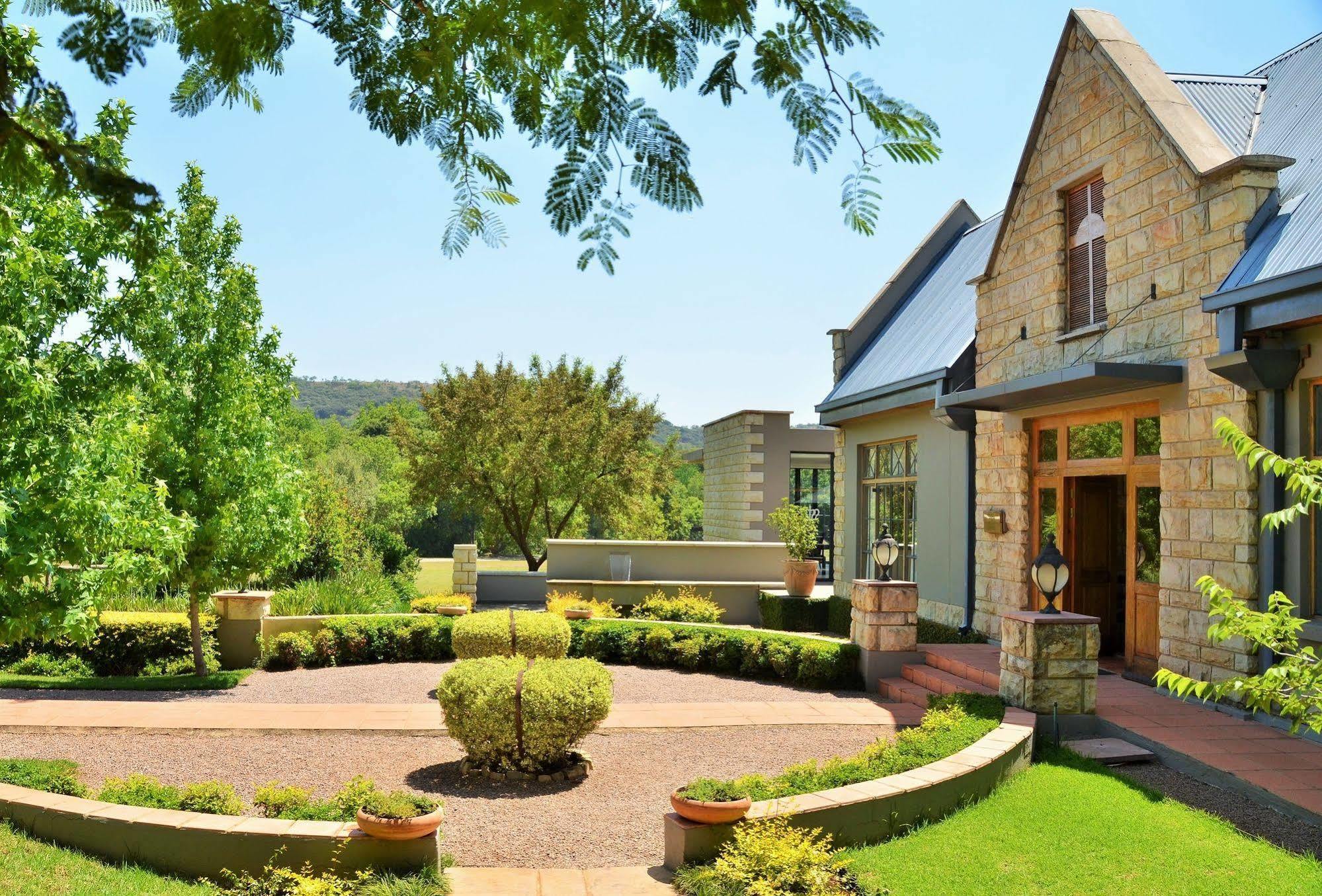 De Hoek Country Hotel Magaliesburg Eksteriør billede